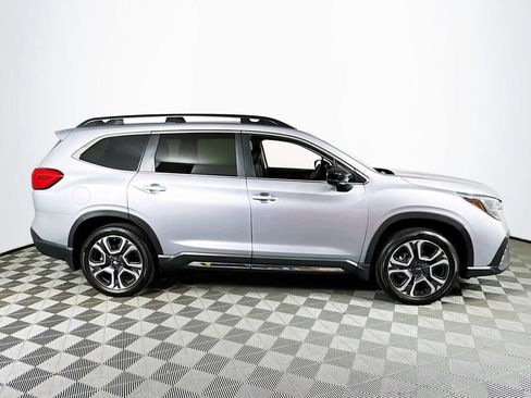 Used 2025 Subaru Ascent Limited AWD/4WD image 29