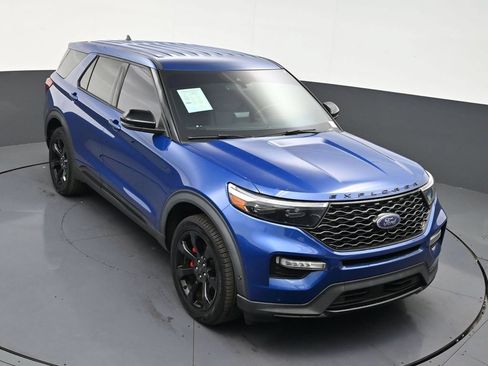 Used 2022 Ford Explorer ST w/ Equipment Group 401A AWD/4WD image 19