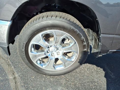 Used 2024 RAM 1500 Big Horn image 21