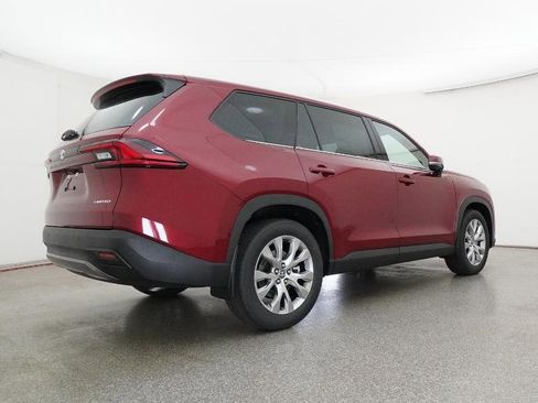 New 2026 Toyota Grand Highlander FWD image 14