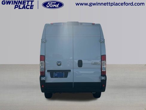 Used 2025 RAM ProMaster 2500 w/ Convenience Group FWD image 6