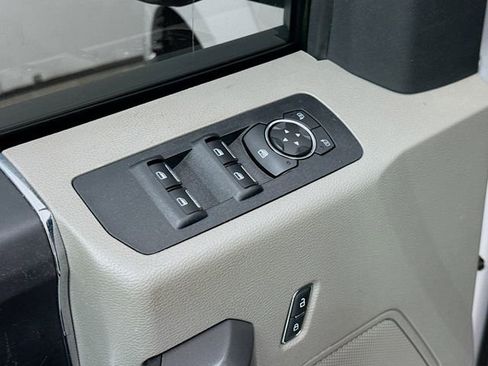 Used 2020 Ford F150 XLT w/ Trailer Tow Package image 19