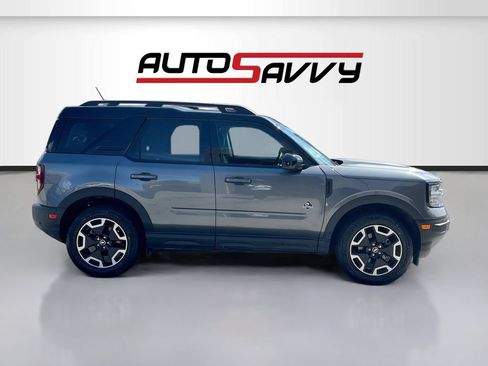 Used 2024 Ford Bronco Sport Outer Banks w/ Tech Package AWD/4WD image 8