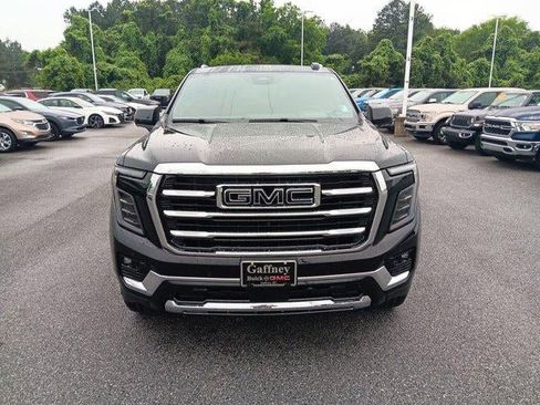 New 2026 GMC Yukon Elevation w/ Elevation Premium Package AWD/4WD image 6