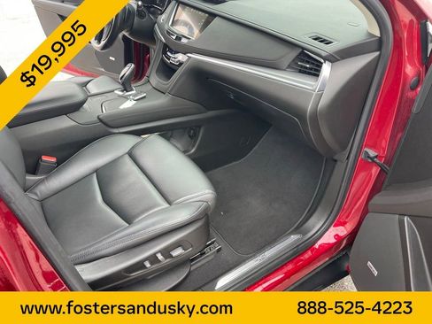 Used 2019 Cadillac XT5 Luxury FWD image 19