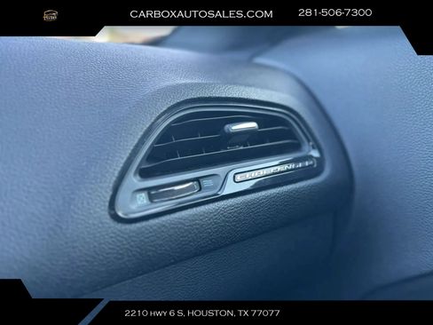 Used 2019 Dodge Challenger SXT w/ Blacktop Package RWD image 23