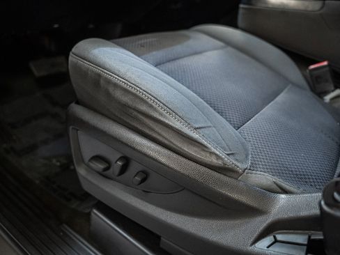 Used 2017 GMC Sierra 1500 SLE w/ SLE Value Package image 40