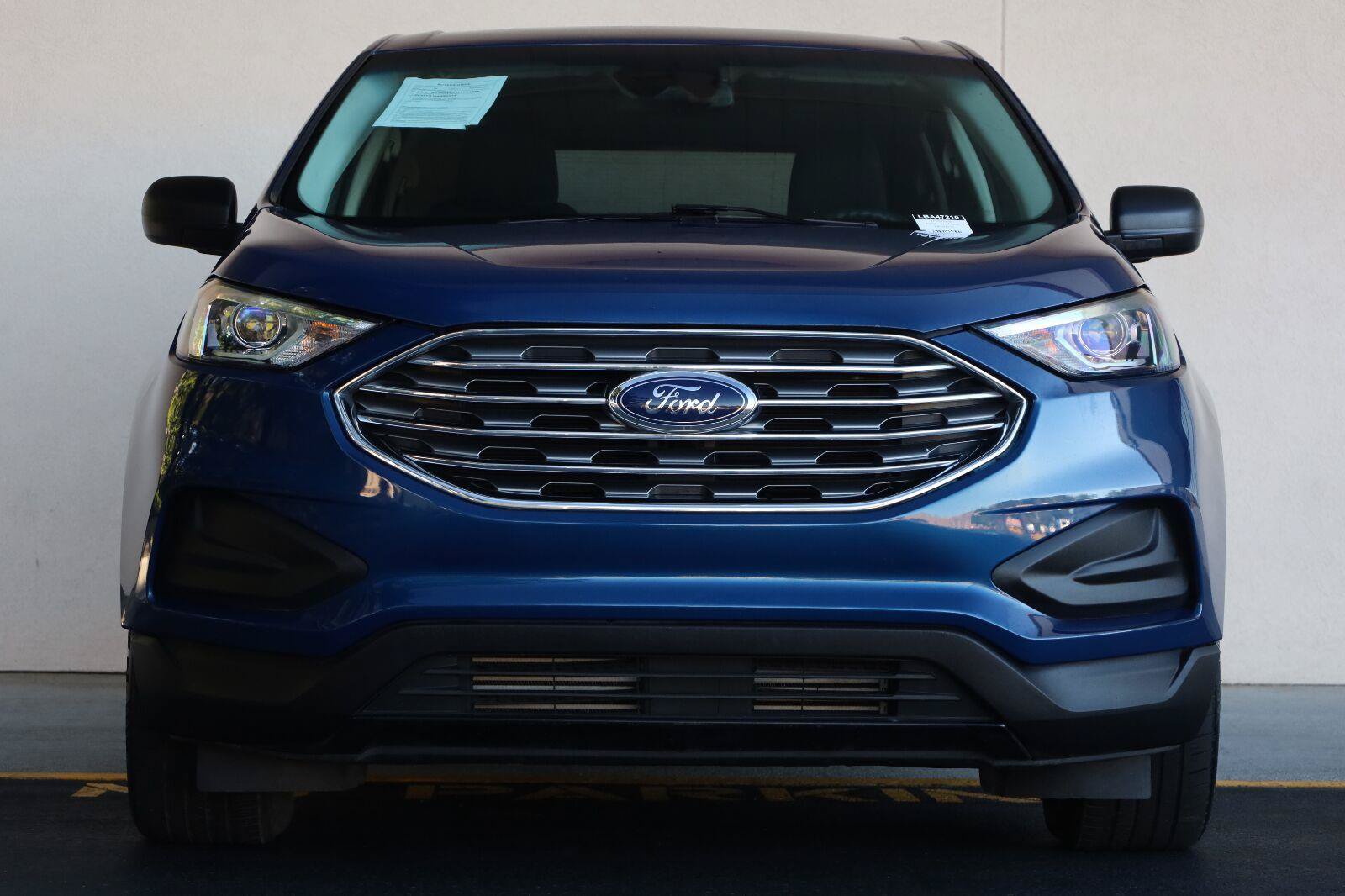 Used 2020 Ford Edge SE FWD image 6