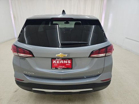 Used 2024 Chevrolet Equinox LT w/ LPO, Floor Liner Package FWD image 17