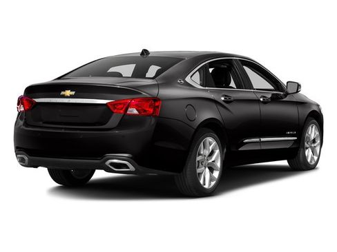 Used 2017 Chevrolet Impala Premier w/ Enhanced Convenience Package FWD image 5