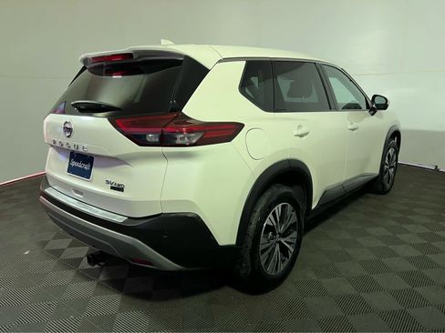 Used 2021 Nissan Rogue SV image 7
