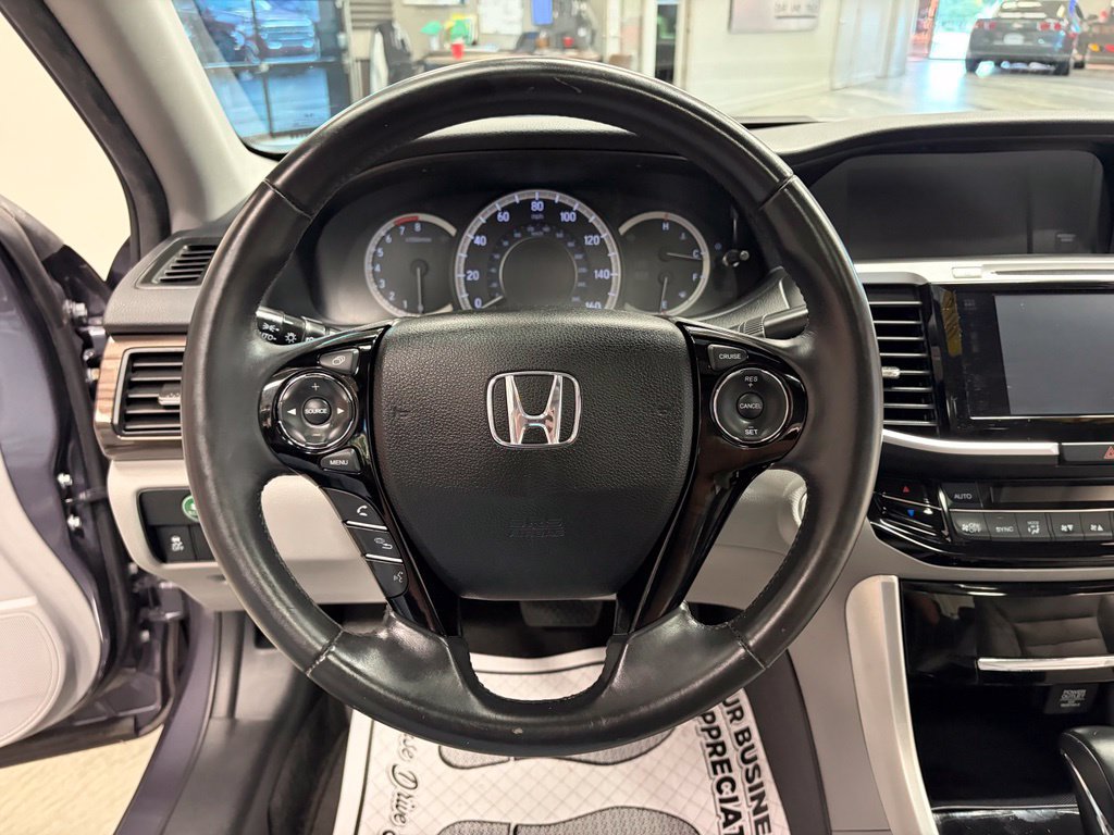 Used 2016 Honda Accord EX-L image 12
