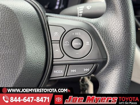 Used 2026 Toyota Corolla LE image 22