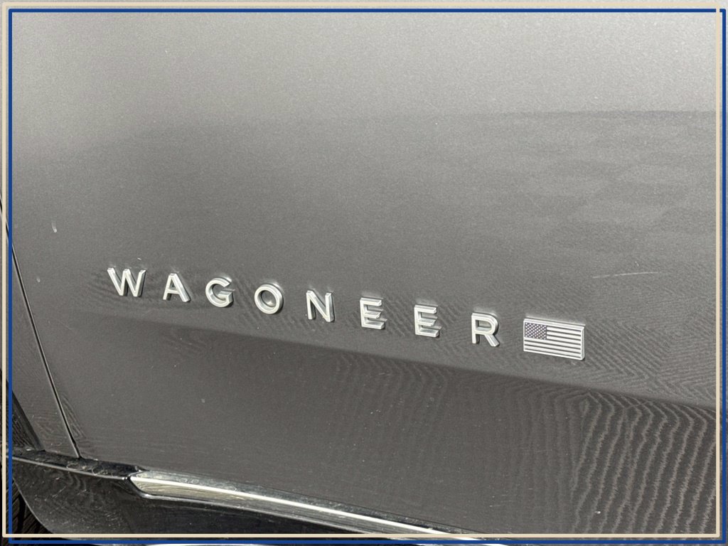 Used 2022 Jeep Wagoneer Series III AWD/4WD image 14