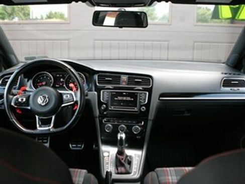 Used 2017 Volkswagen GTI Sport FWD image 19