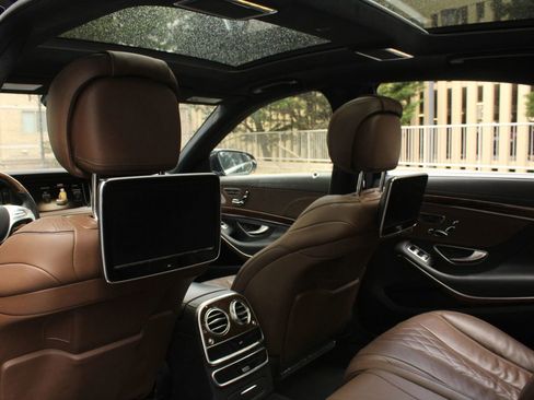 Used 2014 Mercedes-Benz S 550 Sedan image 21