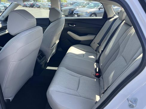 Certified 2025 Honda Accord SE image 21