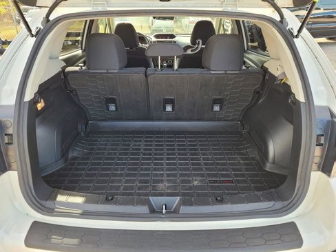 Used 2021 Subaru Crosstrek 2.0i Premium image 29