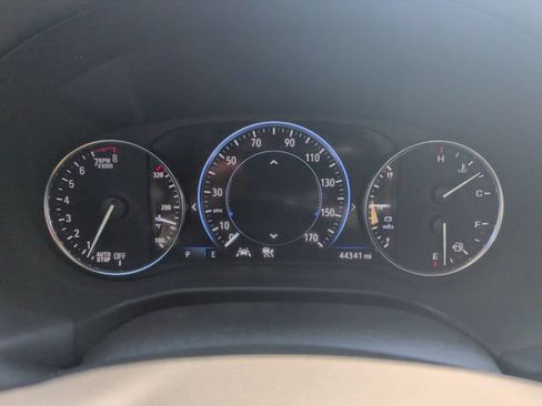 Used 2023 Buick Enclave Avenir w/ Avenir Technology Package AWD/4WD image 22