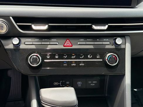 Certified 2025 Hyundai Sonata SE FWD image 15