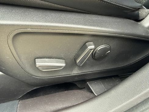 Used 2023 Ford Escape ST-Line w/ Tech Pack #1 AWD/4WD image 25