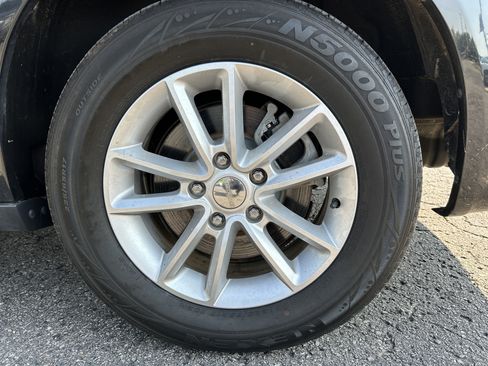 Used 2019 Dodge Grand Caravan SXT FWD image 26