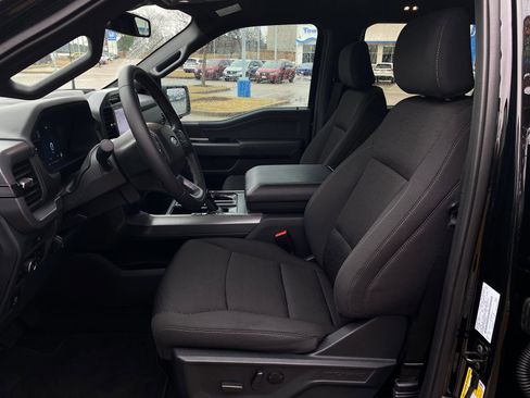 Used 2025 Ford F150 XLT w/ Equipment Group 302A MID image 13