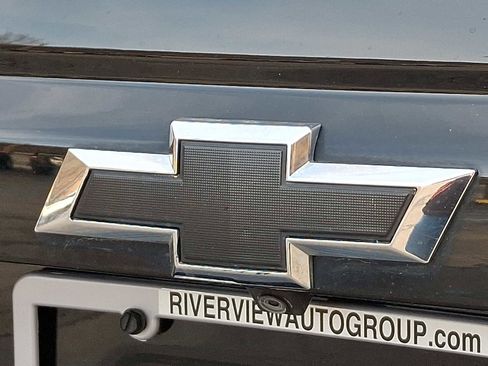 Used 2018 Chevrolet Tahoe LT image 29