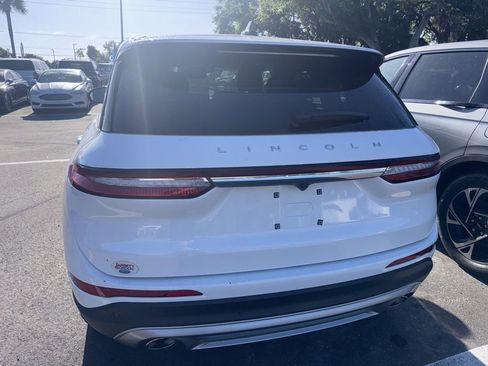 Used 2024 Lincoln Corsair FWD image 3