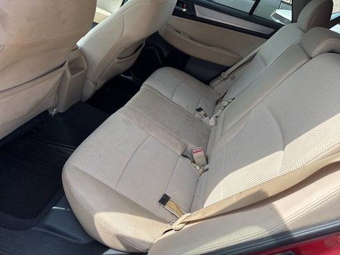 Used 2015 Subaru Outback 2.5i Premium image 7