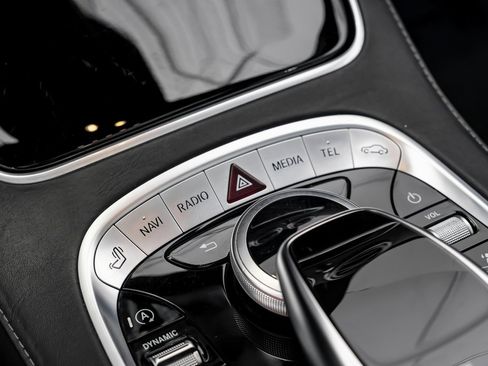 Used 2020 Mercedes-Benz S 560 4MATIC Coupe image 26