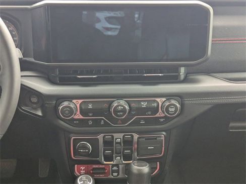 Used 2024 Jeep Wrangler Unlimited Rubicon image 18