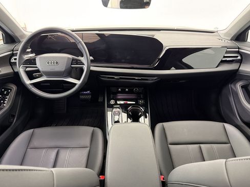 Used 2025 Audi A5 2.0T Premium image 16