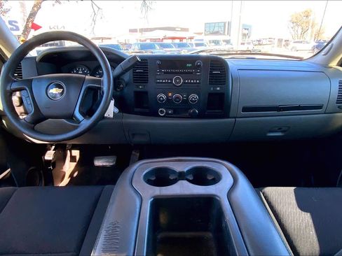 Used 2011 Chevrolet Silverado 1500 LS image 15