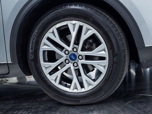 Used 2022 Ford Escape SEL image 25