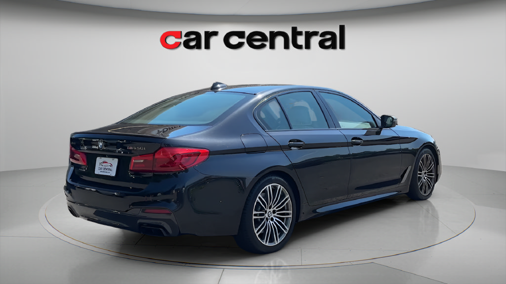 Used 2019 BMW M550i xDrive AWD/4WD image 5