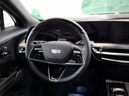 New 2026 Cadillac Lyriq Signature Luxury image 13