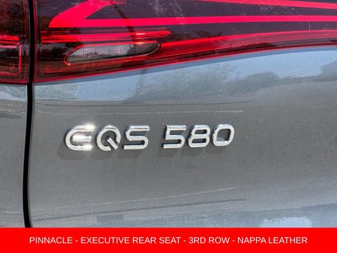 Used 2023 Mercedes-Benz EQS 580 4MATIC SUV image 27