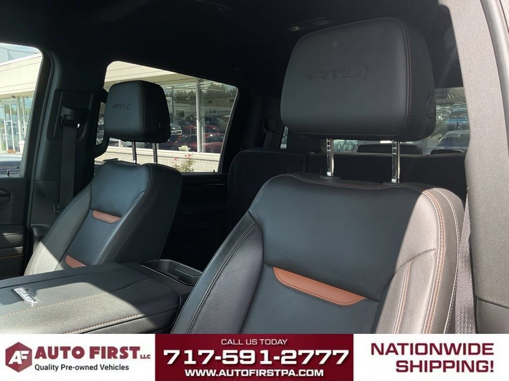 Used 2025 GMC Sierra 2500 AT4 AWD/4WD image 12