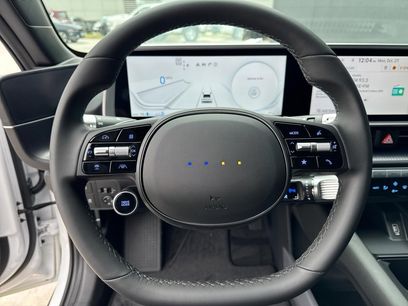 New 2025 Hyundai Ioniq 6 SE