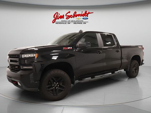 Used 2019 Chevrolet Silverado 1500 LT Trail Boss AWD/4WD image 2
