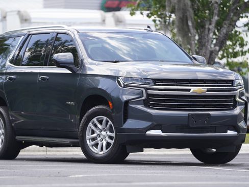 Used 2021 Chevrolet Tahoe LT AWD/4WD image 2