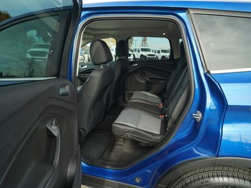 Used 2017 Ford Escape SE w/ SE Cold Weather Package image 16