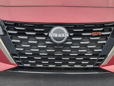 New 2025 Nissan Altima 2.5 SR image 8