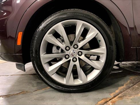 Used 2023 Buick Envision Avenir image 9