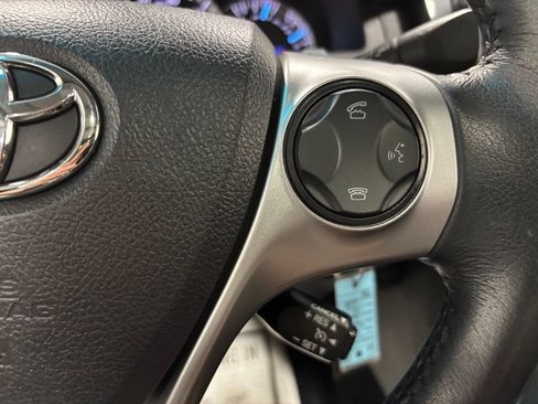 Used 2014 Toyota Camry SE FWD image 20