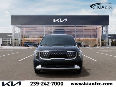 New 2026 Kia Carnival LX image 2