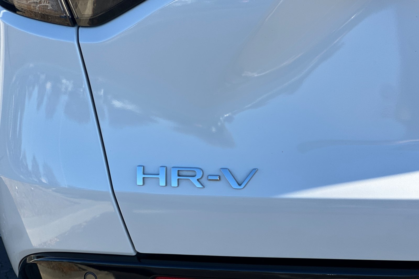 Used 2024 Honda HR-V EX-L image 48