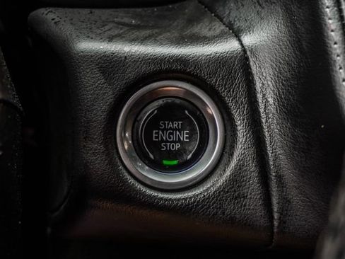 Used 2024 Chevrolet Tahoe LT AWD/4WD image 24