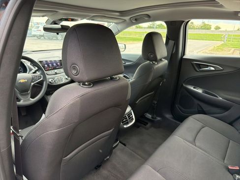 Certified 2021 Chevrolet Malibu LT FWD image 14